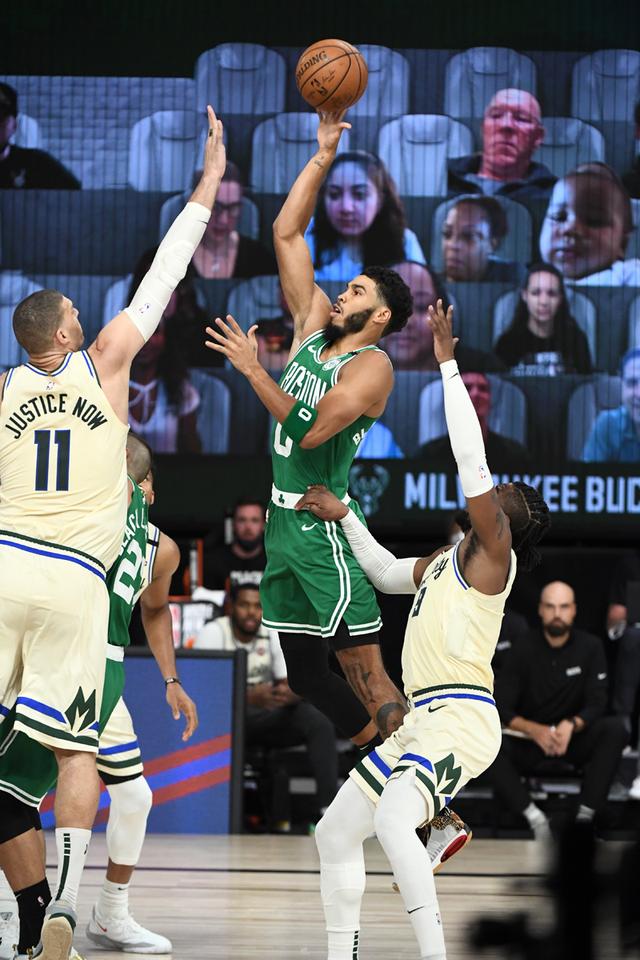 吸引着世界 吸引着世界